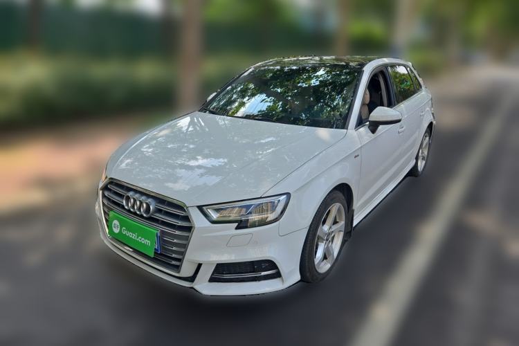 Used Audi A3 2020 Sportback 35 TFSI Fashion Edition China VI Emission Standard Guazi used car, China used car export, Used car for sale, Used cars, Cheapest cars for sale