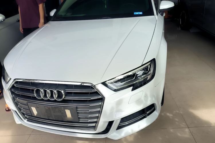 Used Audi A3 2020 Limousine 35 TFSI Fashion Edition China VI Emission Standard Guazi used car, China used car export, Used car for sale, Used cars, Cheapest cars for sale