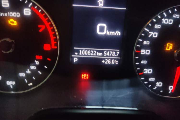 Used Audi A3 2020 Limousine 35 TFSI Ambition China VI Odometer Close Up