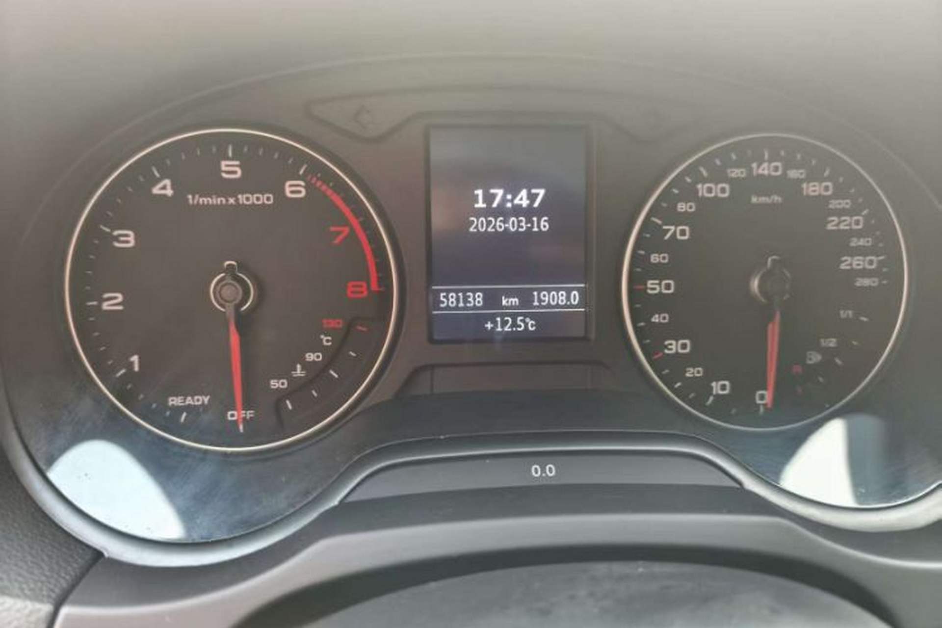 Used Audi A3 2020 Limousine 35 TFSI Fashion Edition China VI Emission Standard Odometer Close Up
