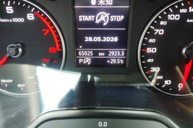 Used Audi A3 2020 Sportback 35 TFSI Fashion Edition China VI Emission Standard Odometer Close Up