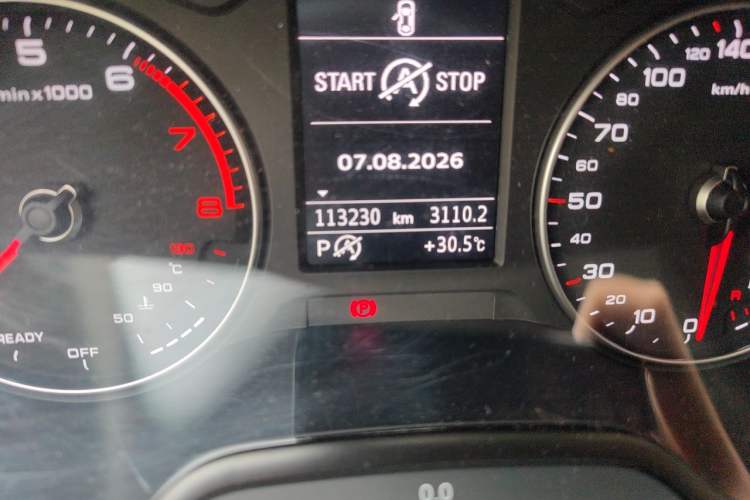 Used Audi A3 2020 Limousine 35 TFSI Ambition China V Odometer Close Up