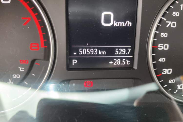 Used Audi A3 2020 Restyled Limousine 35 TFSI Ambition Version China VI Odometer Close Up