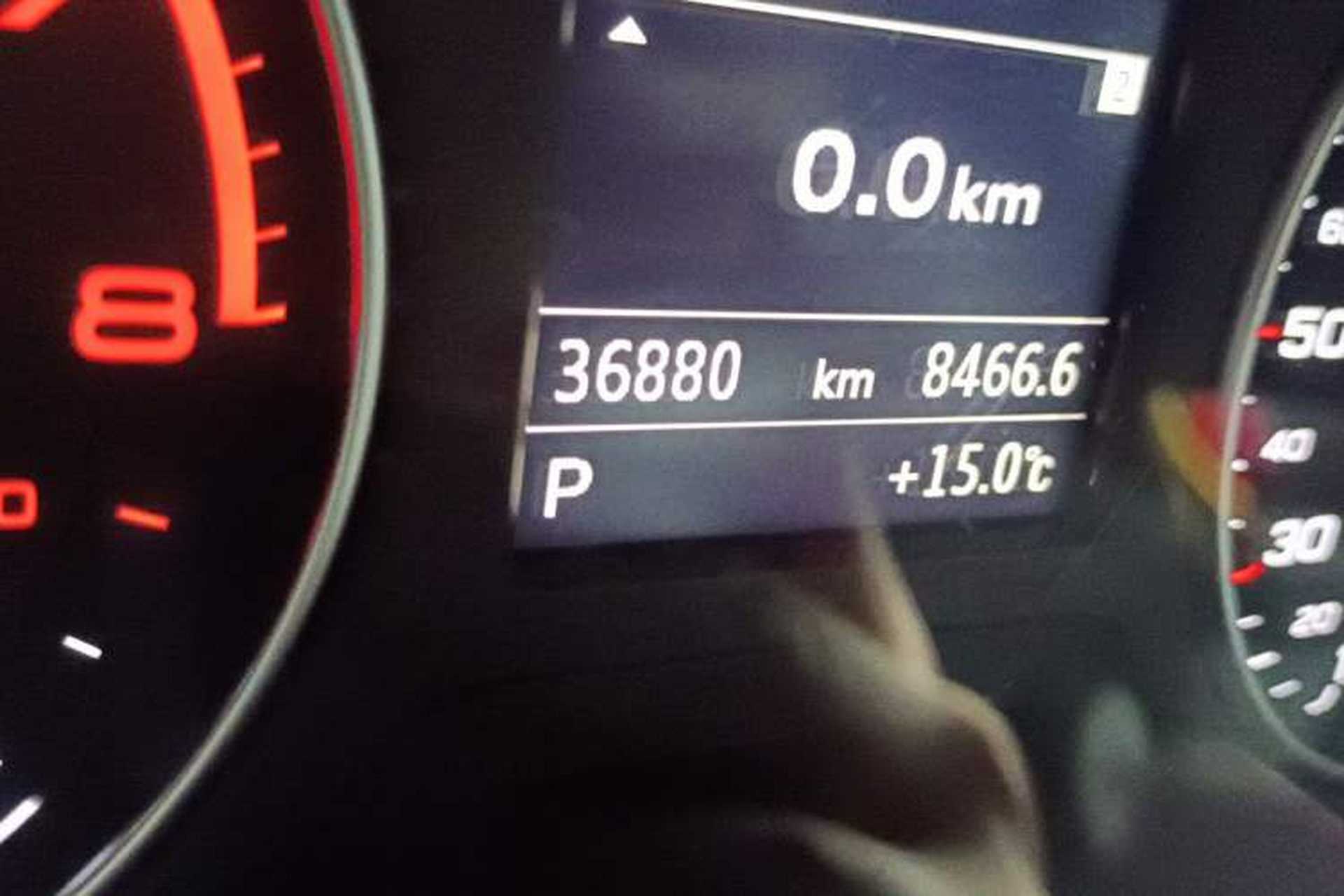 Used Audi A3 2020 Limousine 35 TFSI Fashion Edition China VI Emission Standard Odometer Close Up