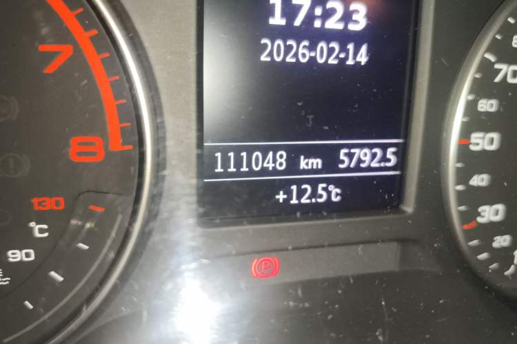 Used Audi A3 2020 Limousine 35 TFSI Fashion Edition China V Emission Standard Odometer Close Up