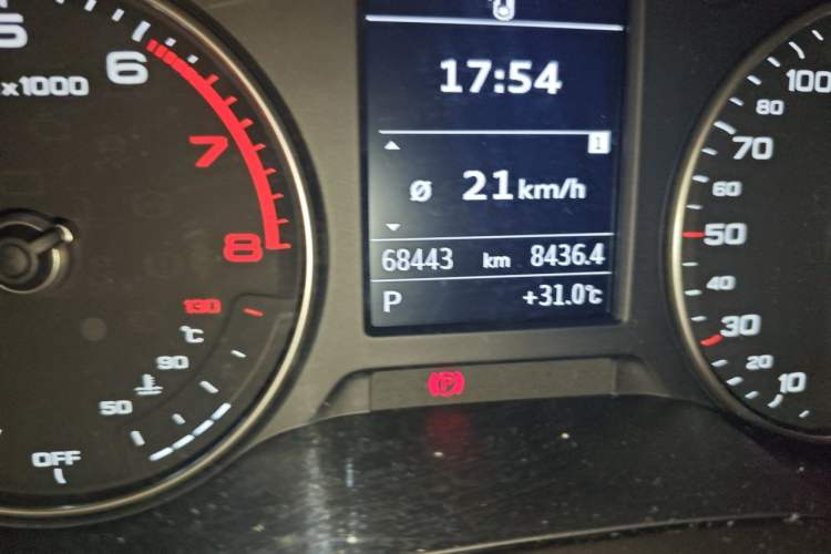 Used Audi A3 2020 Restyled Limousine 35 TFSI Ambition Version China VI Odometer Close Up