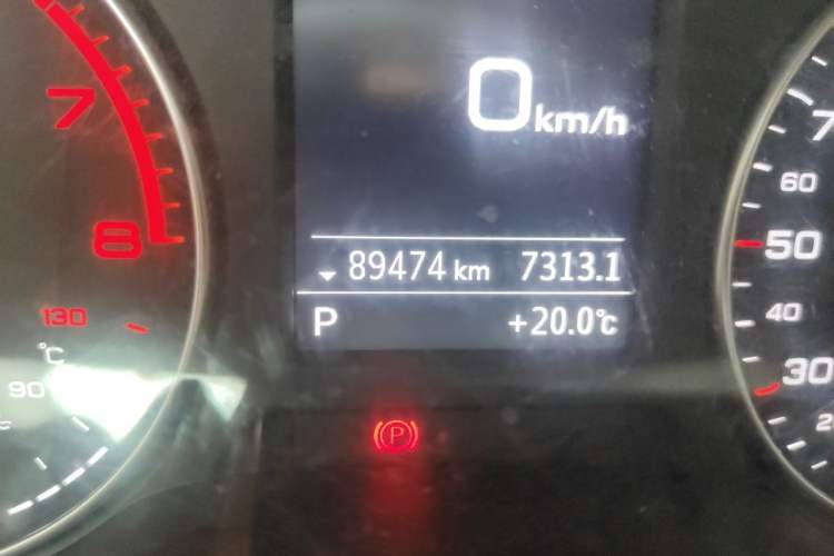 Used Audi A3 2020 Sportback 35 TFSI Ambition China VI Odometer Close Up