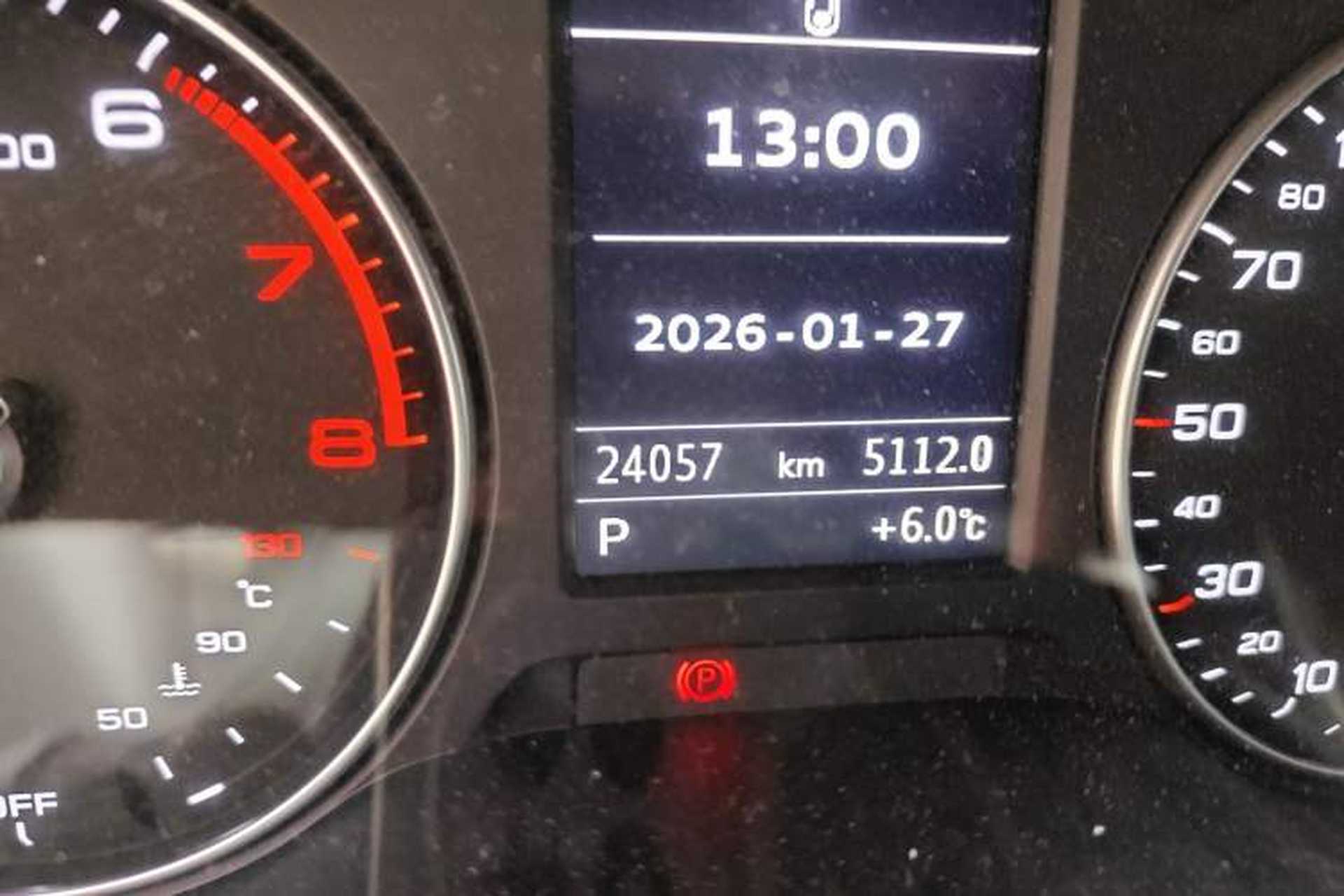 Used Audi A3 2020 Limousine 35 TFSI Fashion Edition China VI Emission Standard Odometer Close Up