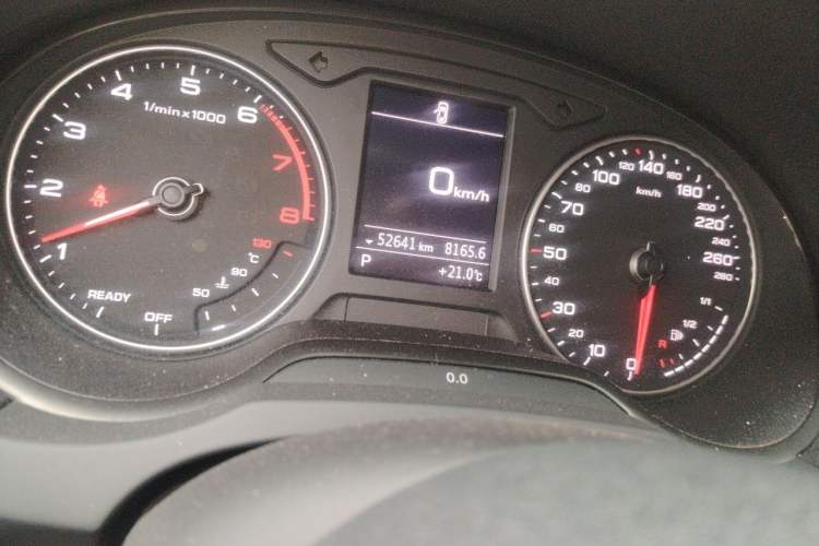 Used Audi A3 2020 Restyled Limousine 35 TFSI Ambition Version China VI Odometer Close Up