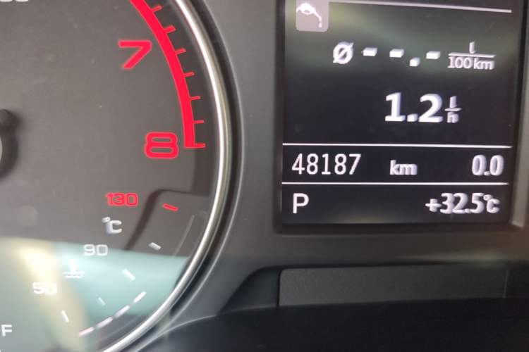 Used Audi A3 2020 Restyled Limousine 35 TFSI Ambition Version China VI Odometer Close Up