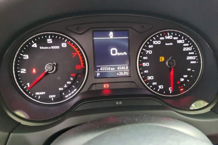 Used Audi A3 2020 Restyled Limousine 35 TFSI Ambition Version China VI Odometer Close Up