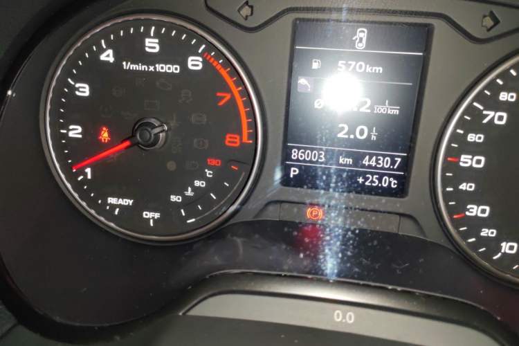 Used Audi A3 2020 Limousine 35 TFSI Sporty Version China VI Odometer Close Up