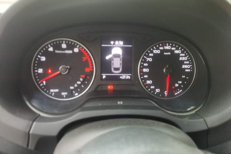 Used Audi A3 2020 Limousine 35 TFSI Ambition China VI Odometer Close Up