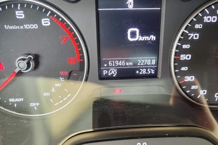 Used Audi A3 2020 Limousine 35 TFSI Ambition China VI Odometer Close Up
