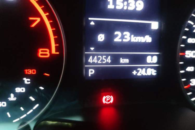 Used Audi A3 2020 Limousine 35 TFSI Ambition China V Odometer Close Up