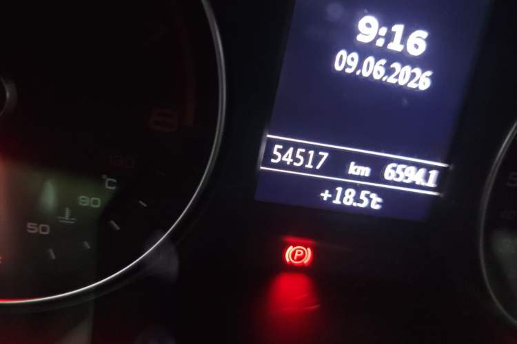 Used Audi A3 2020 Limousine 35 TFSI Ambition China VI Odometer Close Up