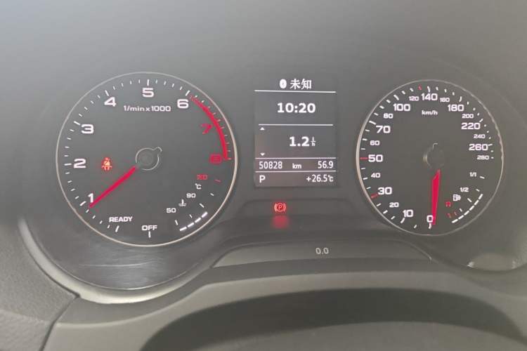 Used Audi A3 2020 Sportback 35 TFSI Fashion Edition China VI Emission Standard Odometer Close Up