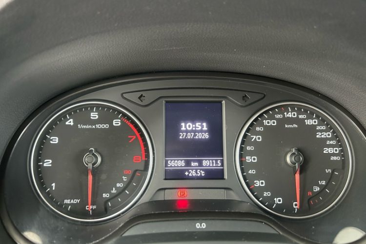 Used Audi A3 2020 Restyled Sportback 35 TFSI Entry-Level China VI Emission Standard Odometer Close Up