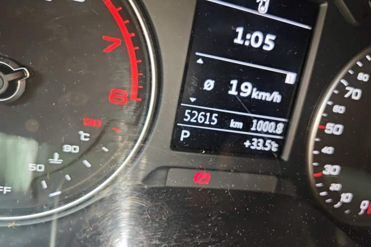 Used Audi A3 2020 Restyled Limousine 35 TFSI Ambition Version China VI Odometer Close Up