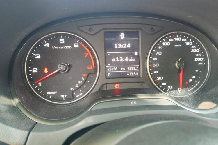 Used Audi A3 2020 Restyled Limousine 35 TFSI Ambition Version China VI Odometer Close Up