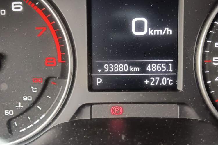 Used Audi A3 2020 Restyled Limousine 35 TFSI Ambition Version China VI Odometer Close Up