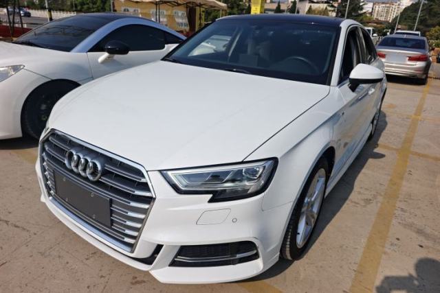 Used Audi A3 2020 Limousine 35 TFSI Fashion Edition China VI Emission Standard