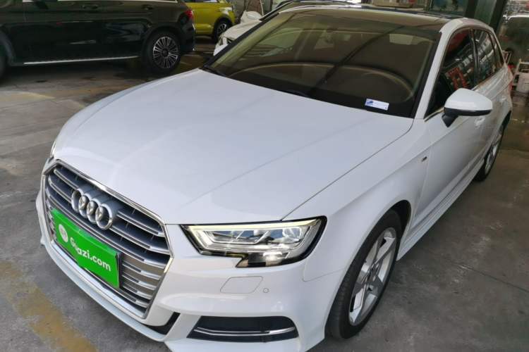 Used Audi A3 2020 Sportback 35 TFSI Fashion Edition China VI Emission Standard Guazi used car, China used car export, Used car for sale, Used cars, Cheapest cars for sale