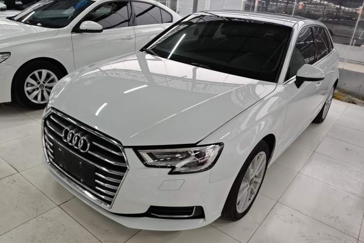 Used Audi A3 2020 Restyled Sportback 35 TFSI Entry-Level China VI Emission Standard Guazi used car, China used car export, Used car for sale, Used cars, Cheapest cars for sale