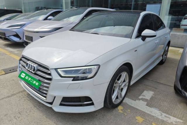 Used Audi A3 2020 Limousine 35 TFSI Fashion Edition China VI Emission Standard