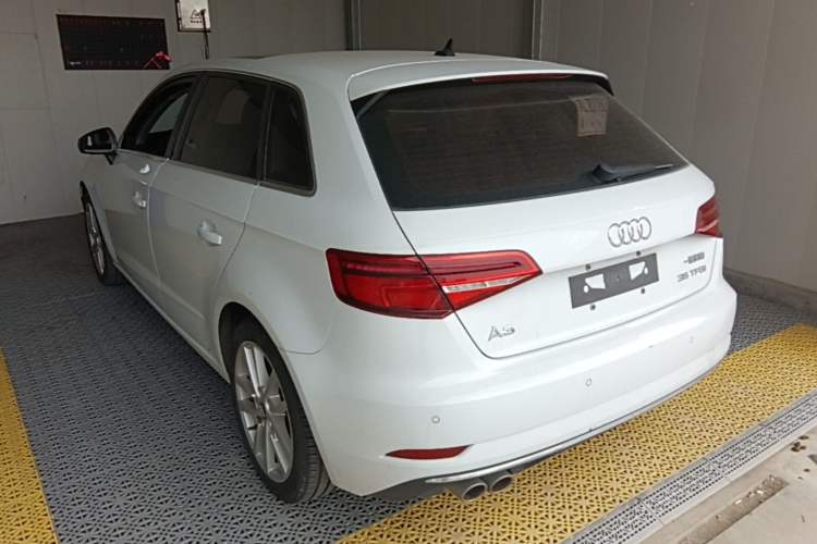 Used Audi A3 2020 Restyled Sportback 35 TFSI Entry-Level China VI Emission Standard Rear Left 45 Deg