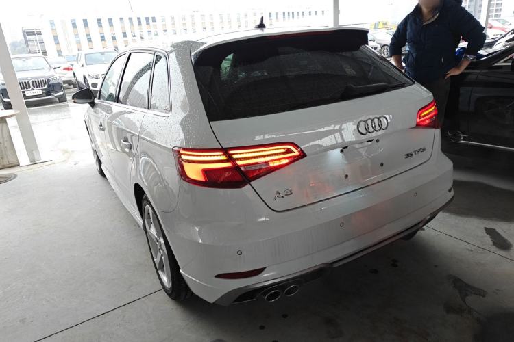 Used Audi A3 2020 Sportback 35 TFSI Fashion Edition China VI Emission Standard Rear Left 45 Deg
