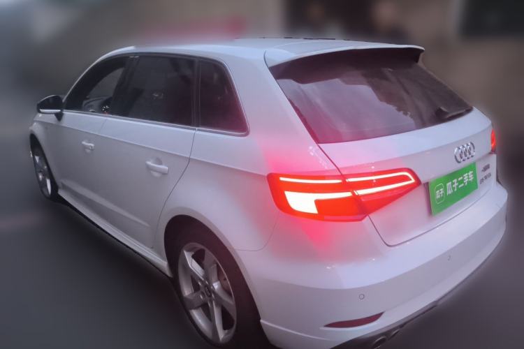 Used Audi A3 2020 Sportback 35 TFSI Fashion Edition China VI Emission Standard Rear Left 45 Deg
