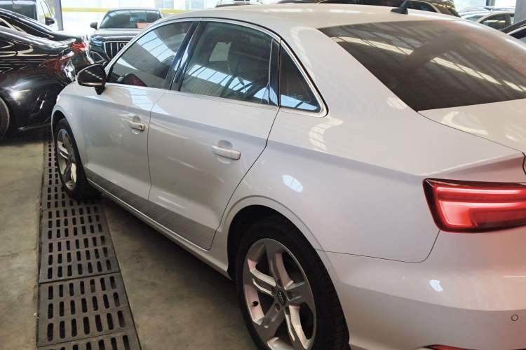 Used Audi A3 2020 Limousine 35 TFSI Ambition China VI Rear Left 45 Deg
