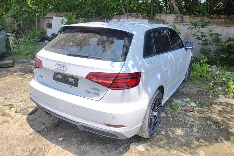 Used Audi A3 2020 Sportback 35 TFSI Fashion Edition China VI Emission Standard Rear Right 45 Deg