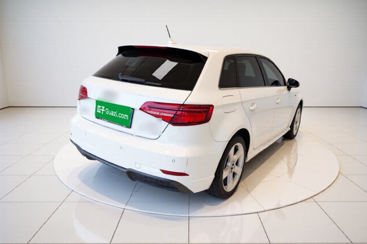 Used Audi A3 2020 Sportback 35 TFSI Fashion Edition China VI Emission Standard Rear Right 45 Deg
