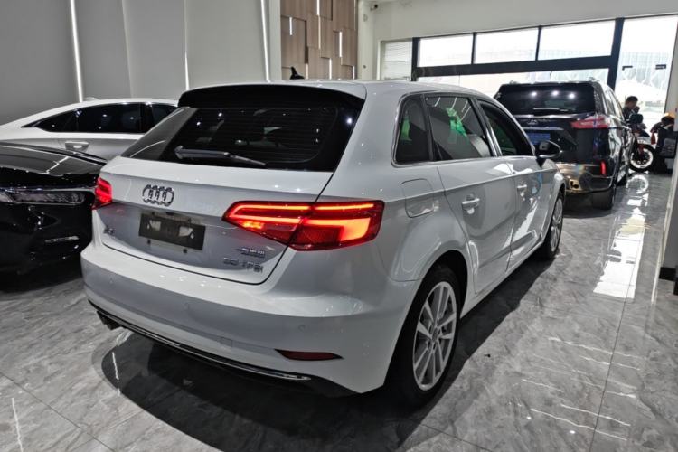 Used Audi A3 2020 Sportback 35 TFSI Ambition China VI Rear Right 45 Deg