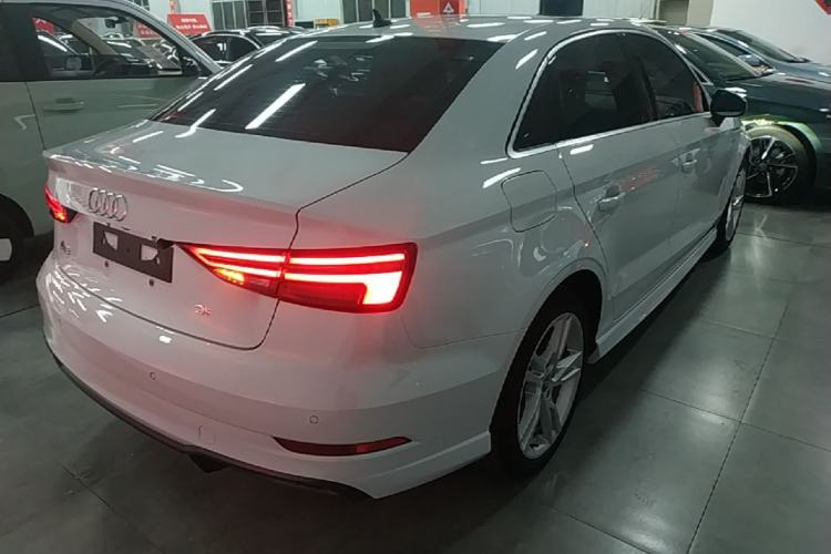Used Audi A3 2020 Limousine 35 TFSI Fashion Edition China VI Emission Standard Rear Right 45 Deg