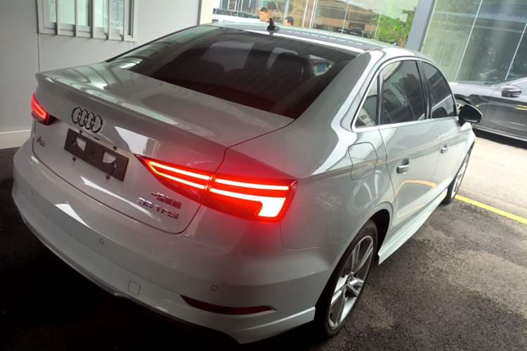 Used Audi A3 2020 Limousine 35 TFSI Fashion Edition China VI Emission Standard Rear Right 45 Deg