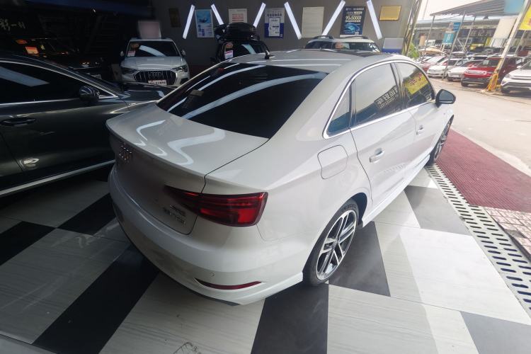 Used Audi A3 2020 Limousine 35 TFSI Fashion Edition China VI Emission Standard Rear Right 45 Deg