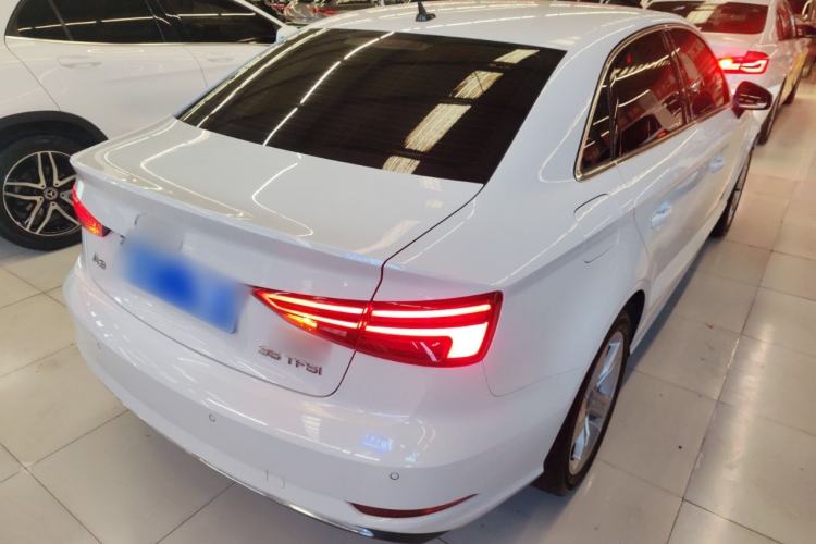 Used Audi A3 2020 Limousine 35 TFSI Ambition China VI Rear Right 45 Deg