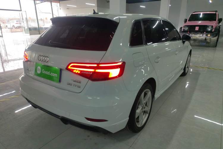 Used Audi A3 2020 Sportback 35 TFSI Fashion Edition China VI Emission Standard Rear Right 45 Deg