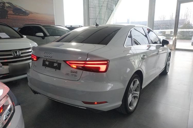 Used Audi A3 2020 Limousine 35 TFSI Ambition China VI Rear Right 45 Deg