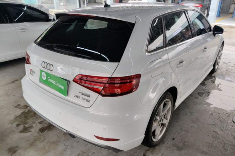 Used Audi A3 2020 Sportback 35 TFSI Fashion Edition China VI Emission Standard Rear Right 45 Deg