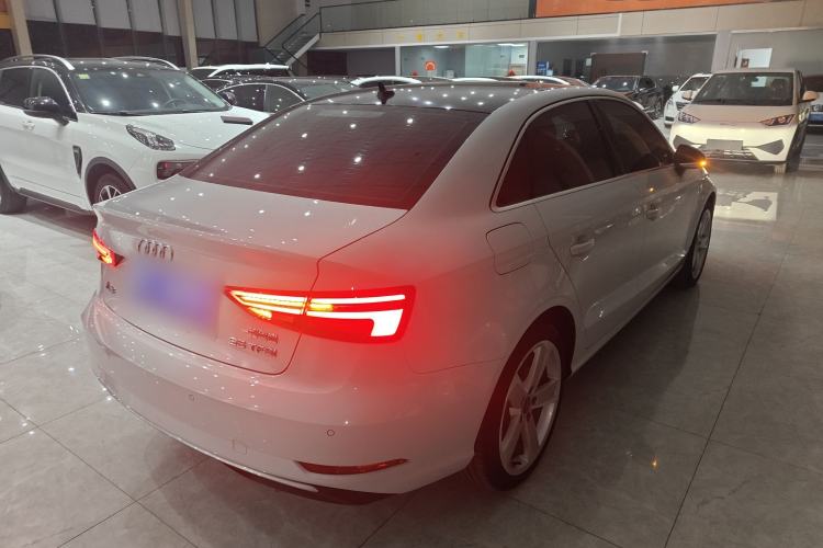 Used Audi A3 2020 Limousine 35 TFSI Style Edition China VI Emission Standard Rear Right 45 Deg