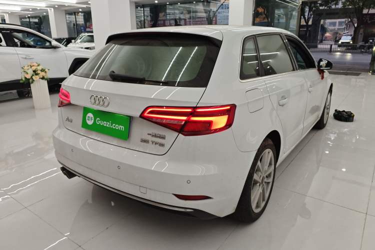 Used Audi A3 2020 Sportback 35 TFSI Ambition China VI Rear Right 45 Deg