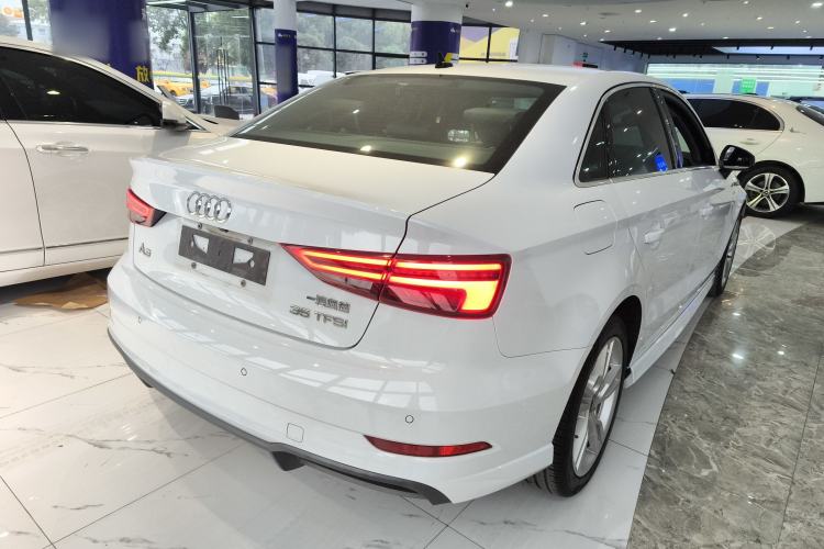 Used Audi A3 2020 Limousine 35 TFSI Fashion Edition China VI Emission Standard Rear Right 45 Deg