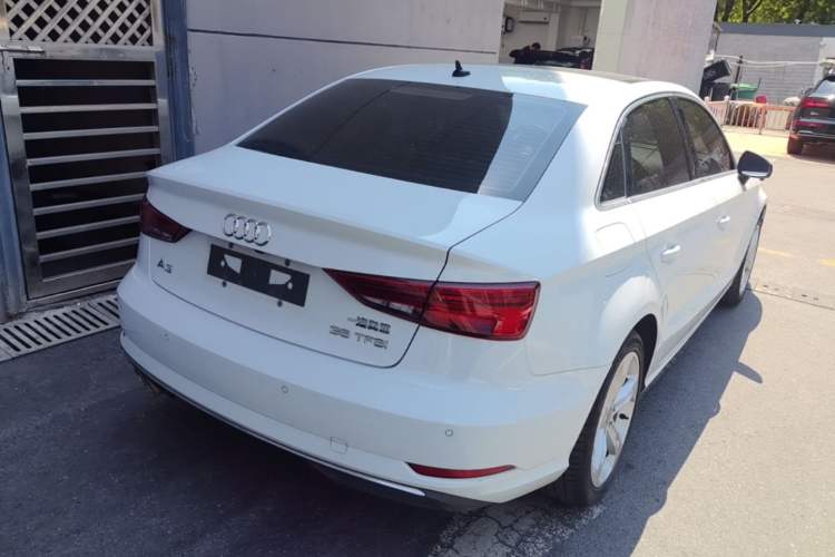 Used Audi A3 2020 Restyled Limousine 35 TFSI Ambition Version China VI Rear Right 45 Deg