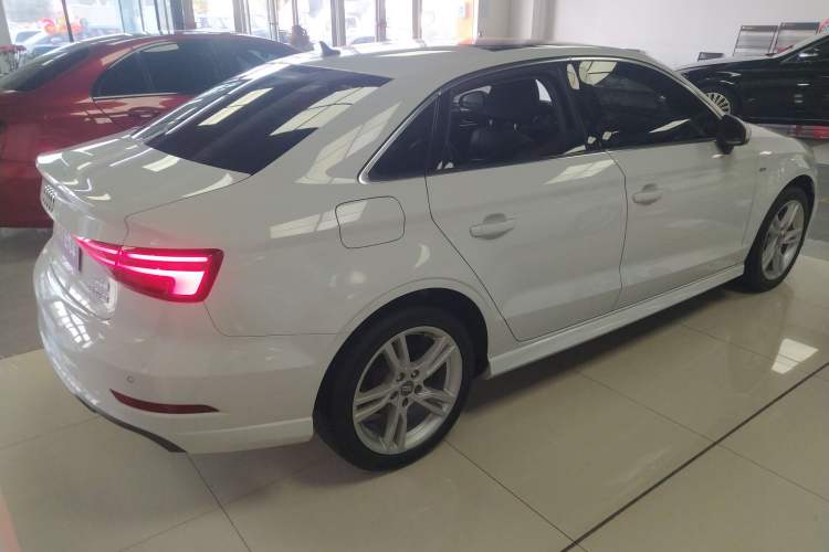 Used Audi A3 2020 Limousine 35 TFSI Fashion Edition China VI Emission Standard Rear Right 45 Deg