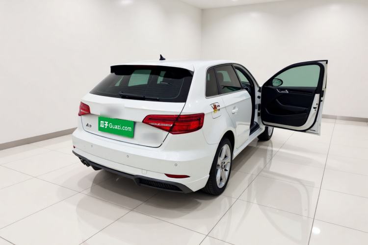 Used Audi A3 2020 Sportback 35 TFSI Fashion Edition China VI Emission Standard Rear Right 45 Deg