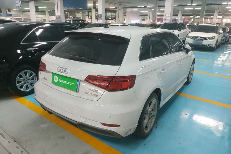 Used Audi A3 2020 Sportback 35 TFSI Fashion Edition China VI Emission Standard Rear Right 45 Deg
